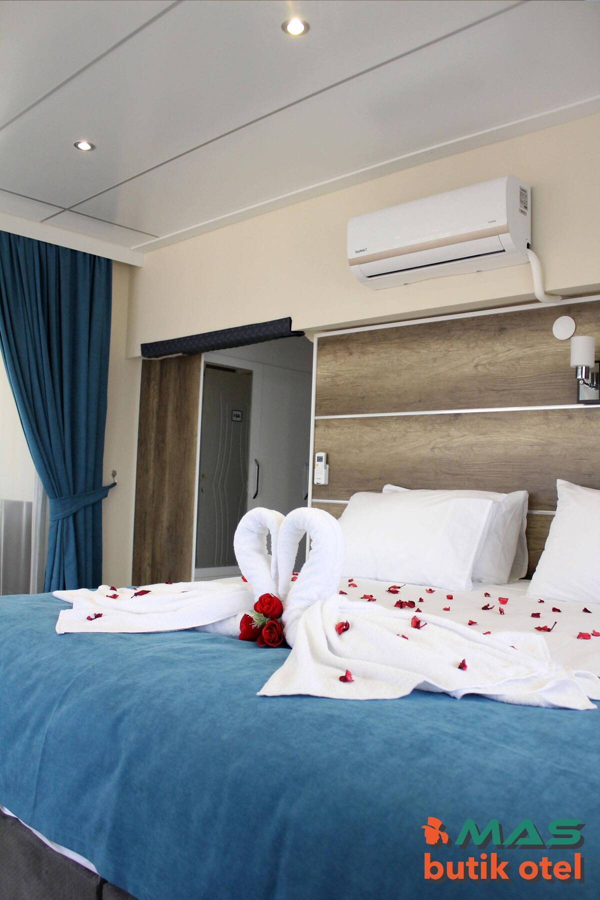 Mas Butik Otel 埃德雷米特 外观 照片