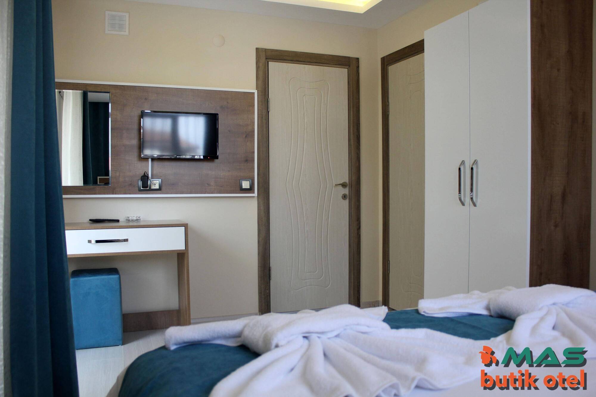 Mas Butik Otel 埃德雷米特 外观 照片