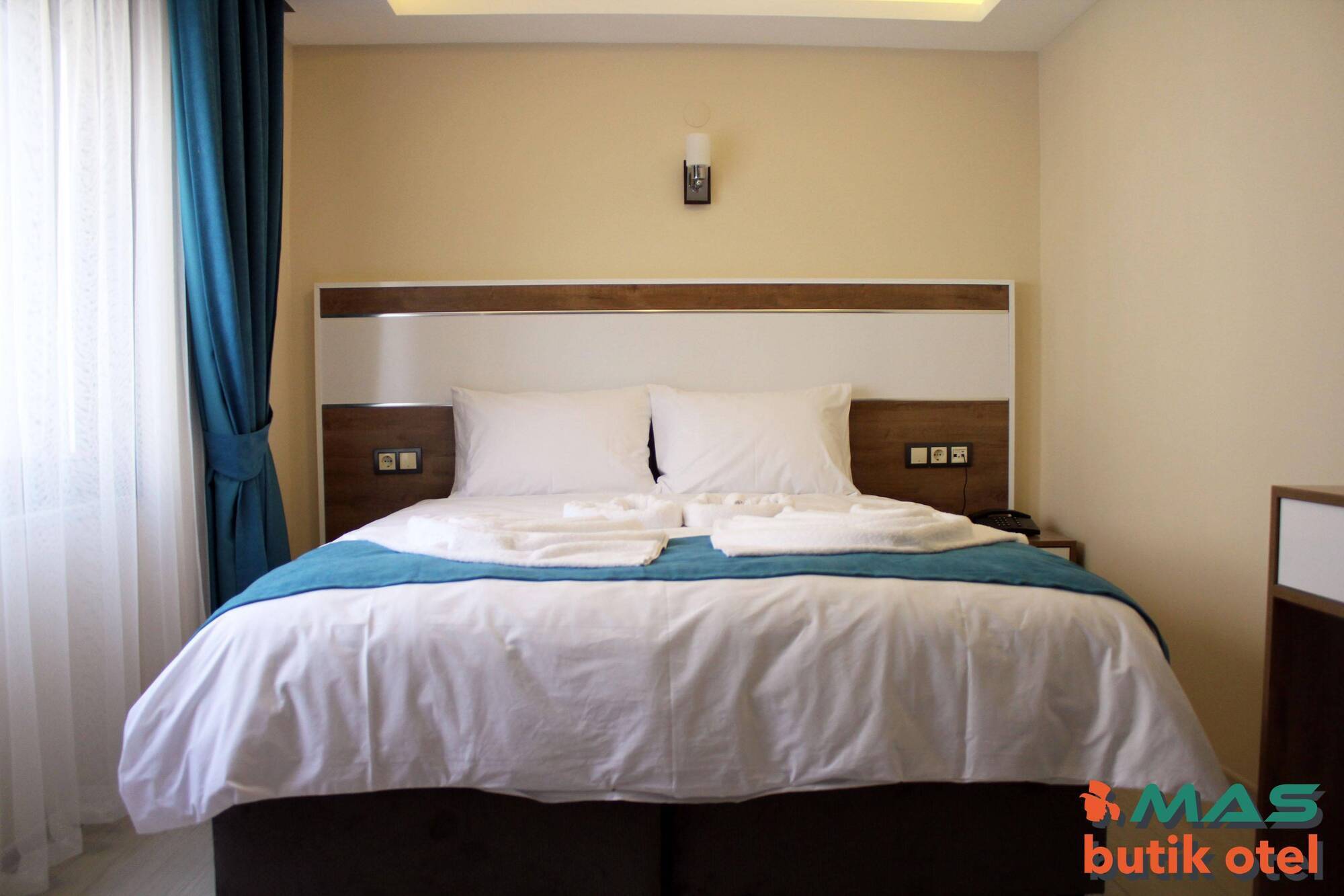 Mas Butik Otel 埃德雷米特 外观 照片