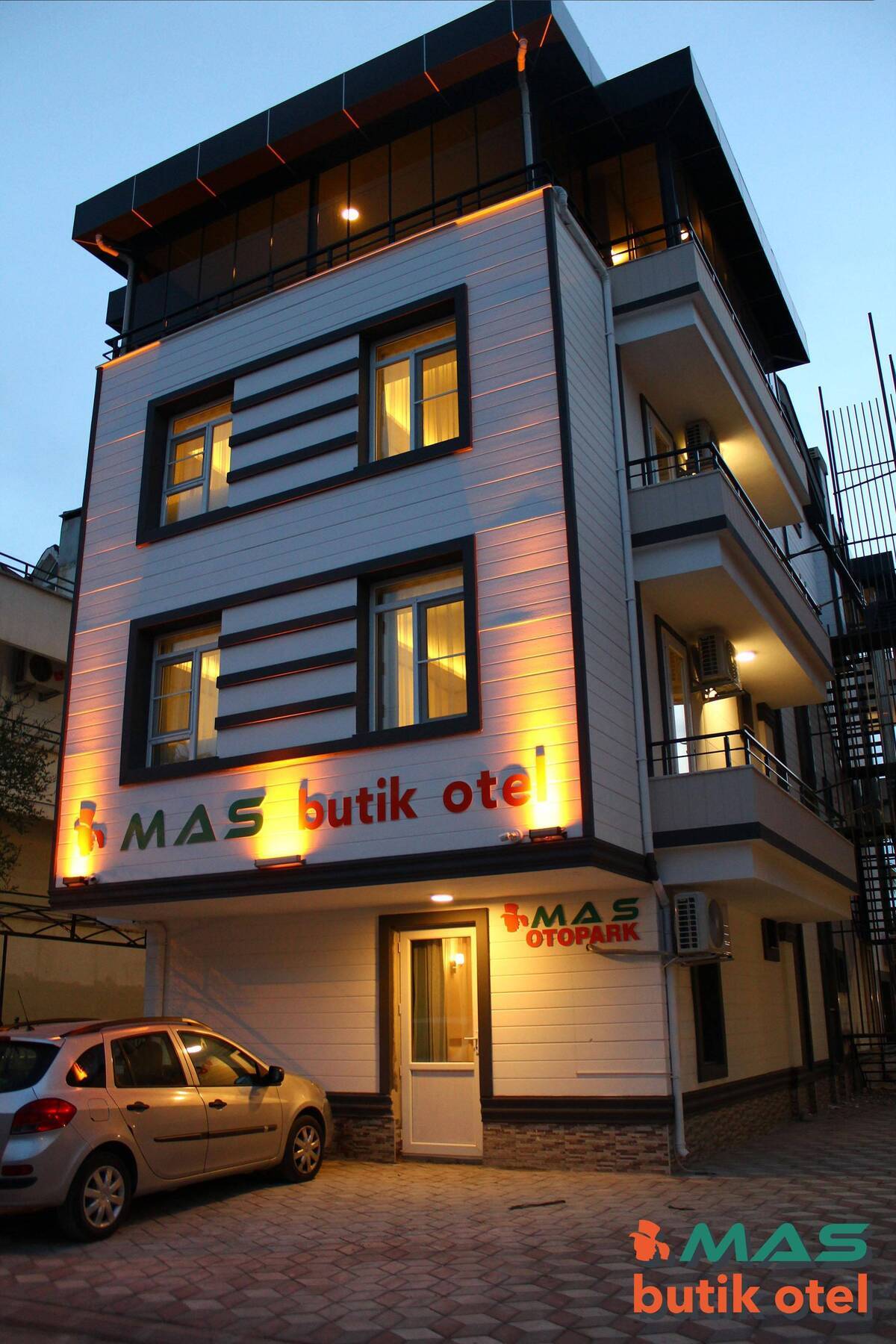 Mas Butik Otel 埃德雷米特 外观 照片